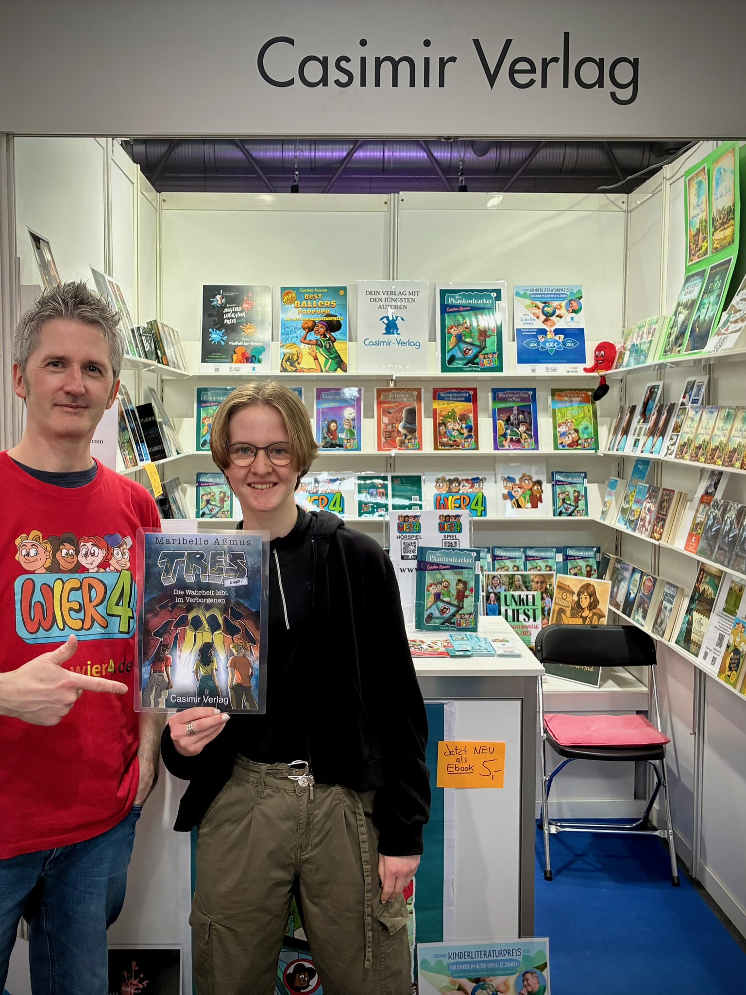 Buchpräsentation Tres: Die Wahrheit lebt im Verborgenen von Maribelle Aßmus auf der Leipziger Buchmesse